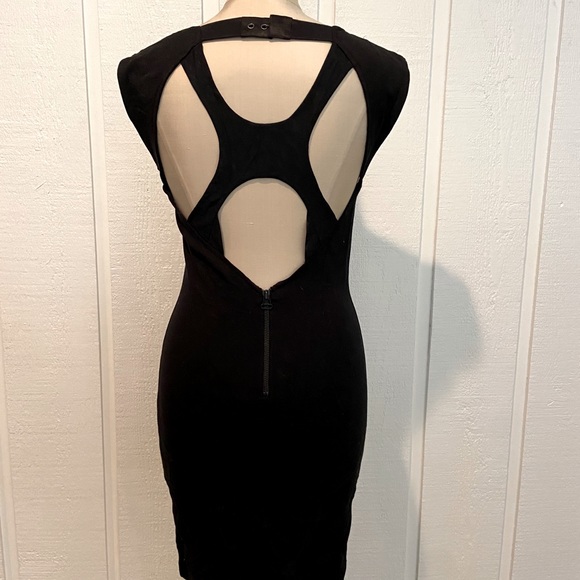 Alice + Olivia Black Cotton Midi Dress - Picture 1 of 4